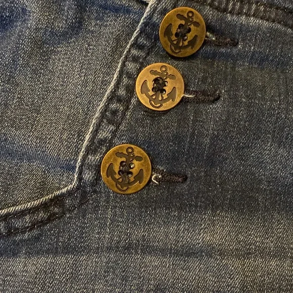 Express Jeans high-rise shorts - Picture 2 of 5